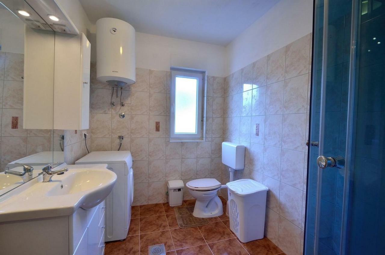 Apartment Nada With Private Pool Бузет Экстерьер фото