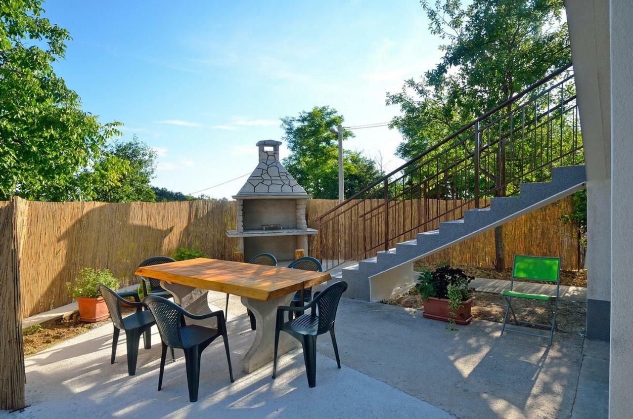 Apartment Nada With Private Pool Бузет Экстерьер фото